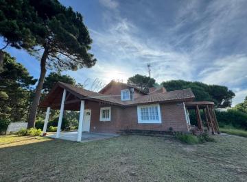 Casa · 160m² · 4 Ambientes · Casa en Alquiler Verano 2027 Pinamar