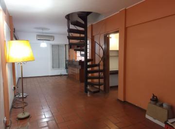 Departamento · 80m² · 3 Ambientes · Venta Excelente PH en Duplex 3 Amb. en Ramos Mejia con Patio y Terraza con Parrilla