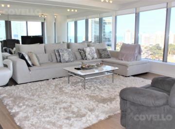 Departamento · 110m² · 4 Ambientes · 1 Cochera · Alquiler Temporal, Apartamento Esquinero en Torre Alexander Boulevard, 3 Dorm en Suite