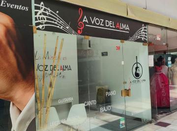Local comercial de 1 ambiente, Ciudad de Mendoza · Local Galeria Emperador