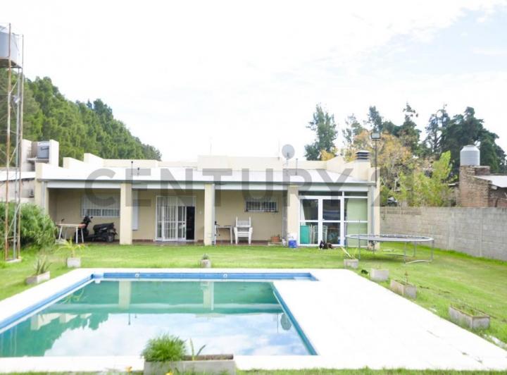 Casa · 152m² · 3 Ambientes · 2 Cocheras