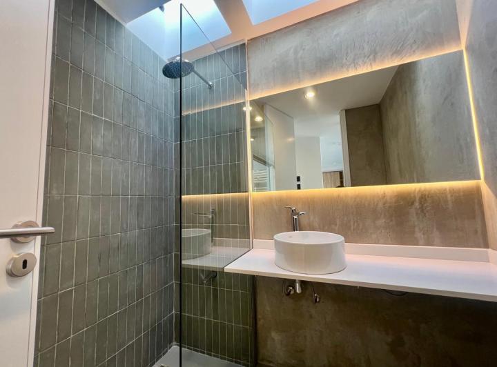 Casa · 170m² · 5 Ambientes · 2 Cocheras