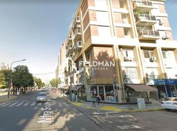 Garage · 15m² · 1 Cochera · Cochera Cubierta Centro Moron Fte Plaza