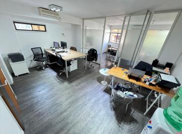 Oficina comercial · 45m² · Gran Oficina a La Venta - Ideal Inversion - Impecable Estado