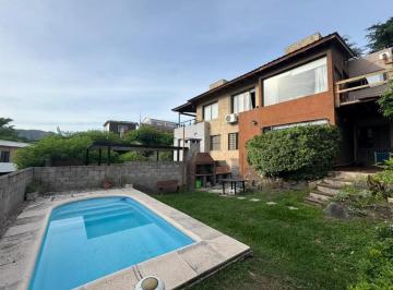 Casa · 100m² · 5 Ambientes · 1 Cochera · Se Vende Casa en Solares de Las Ensenadas Villa Carlos Paz