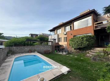 Casa · 100m² · 5 Ambientes · 1 Cochera · Se Vende Casa en Solares de Las Ensenadas Villa Carlos Paz