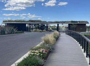 Terreno · Venta Lote en Los Puentes - Nordelta Al Agua