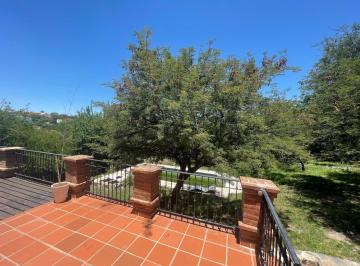 Foto · Casa en Alquiler - Country 4 Hojas - 3 Dorm., ppal en Suite, Cochera 4 Autos, Pileta