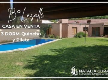 Casa · 250m² · 5 Ambientes · 2 Cocheras · Casa 3 Dorm en Venta en B° La Salle - a m de Martinolli
