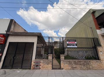 Casa · 154m² · 4 Ambientes · Casa/lote en Villa Bosch