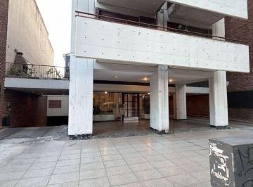 Departamento de 3 ambientes, Villa del Parque · Departamento 3 Ambientes con Balcon