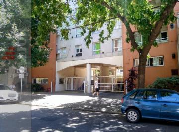 Departamento · 73m² · 4 Ambientes · 1 Cochera · Departamento de 4 Ambientes con Balcón Corrido y Cochera Fija