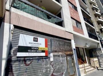 Local comercial · 247m² · 5 Ambientes · Venta Local Las Lomitas Laprida m² con Renta