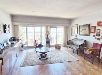 Departamento de 6 ambientes, Rosario · Urquiza y Corrientes
