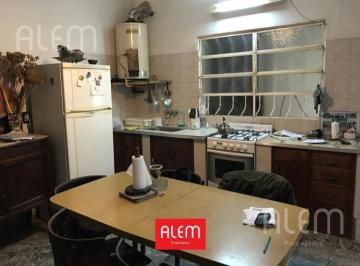 Casa · 100m² · 3 Ambientes · Casa en Venta en Lomas de Zamora Oeste