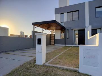 Casa de 3 ambientes, Córdoba · Docta Alquilo