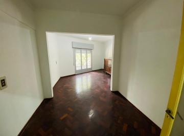 PH · 120m² · 4 Ambientes · En Venta Casa Planta Alta 3 Dormitorio con Patio