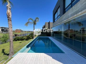 Casa · 400m² · 6 Ambientes · 2 Cocheras · Casa en Alquiler, Nordelta El Yacht Al Rio