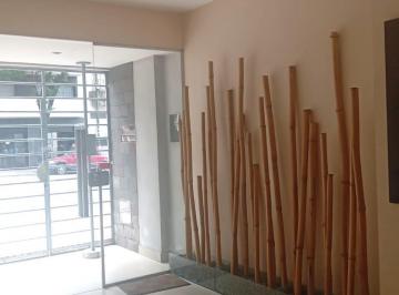 Departamento · 59m² · 3 Ambientes · 1 Cochera · Semipiso de 3 Amb, con Cochera Cubierta. en Flores