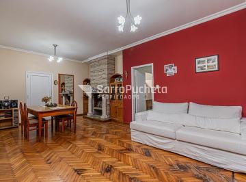 Casa · 180m² · 5 Ambientes · 2 Cocheras · Venta Casa 5 Ambientes con Jardin en Ramos Mejia