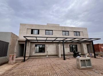 PH de 5 ambientes, Córdoba · Vendo Duplex a Estrenar en Rincones de Manantiales
