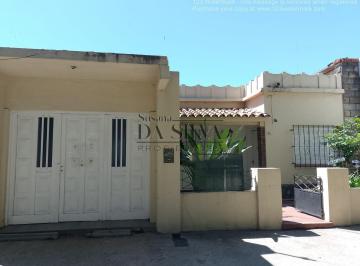 Casa · 11111m² · 3 Ambientes · Casa a La Vuelta del Hospital de Marcos Paz!