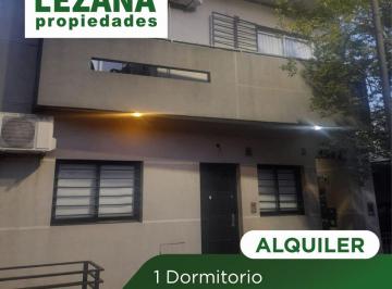 Departamento de 2 ambientes, La Plata · Departamento de 45 m² con 1 Habitación en Alquiler en La Plata Primer Piso por Escalera.