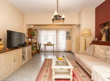 Casa · 132m² · 5 Ambientes · Venta Chalet 5 Ambientes en Ciudad Jardín
