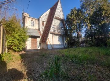 PH · 42m² · 2 Ambientes · PH en Venta a Reciclar en Bernal