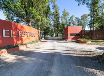 Terreno · 2120m² · Venta 2 Lotes en Tres Pinos - Barrio Estribo - General Rodriguez