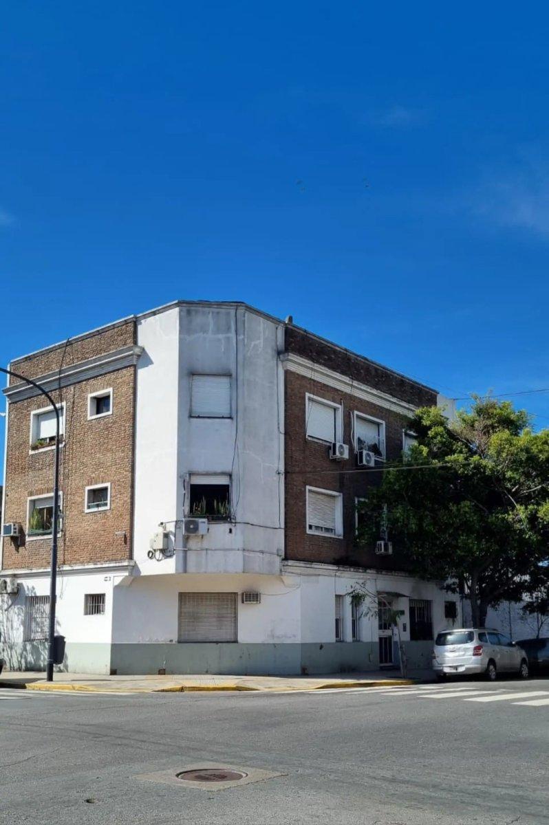 Constitucion 3700