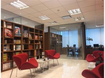 Oficina comercial · 180m² · 1 Cochera · Oficina en Alquiler en Vicente López, G. B. a. Zona Norte, Argentina