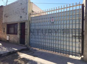 Bodega-Galpón · 600m² · Galpón en Venta en Ciudad