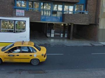 Garage , Córdoba · Oportunidad Única - Cochera en Venta en Pleno Centro de La Ciudad - Dueño Directo