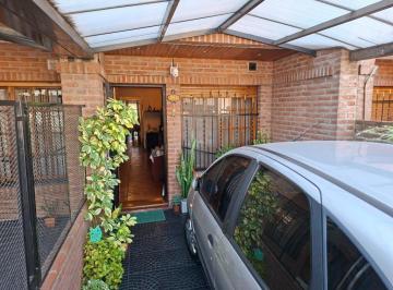 Casa · 124m² · 4 Ambientes · 1 Cochera · Casas - Casa - Ramos Mejía, Gran Bs. As. Oeste