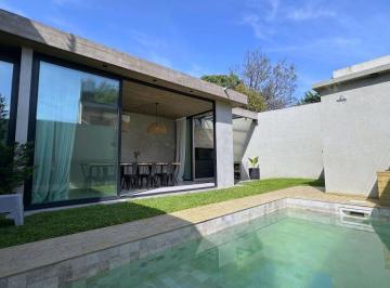 Casa en Venta de 3 ambientes San Antonio De Padua · Casa Americana en Venta, Padua