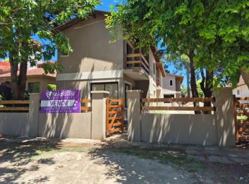 Casa de 4 ambientes, Mar de Ajó · Duplex a Estrenar en Pleno Barrio San Rafael