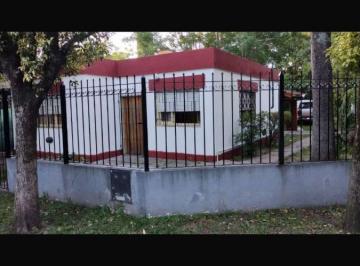 Casa de 3 ambientes, Moreno · Casa La Reja Centro Norte