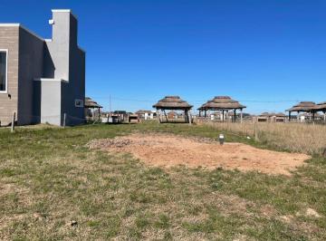 Terreno en Venta  Fincas Don Eugenio · Terreno de 300 m² en Barrio Privado con Quincho, Agua y Electricidad