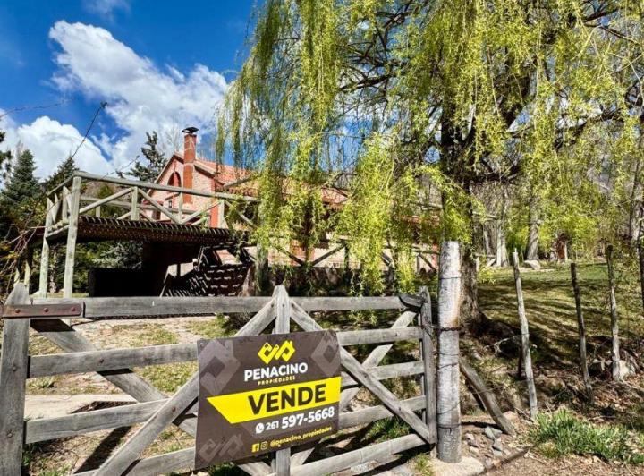 Casa en Potrerillos