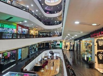 Local comercial de 1 ambiente, Ciudad de Mendoza · Venta Local Galeria Caracol