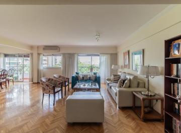 Departamento · 180m² · 5 Ambientes · 1 Cochera · Departamento en Flores, 5 Amb Frente a Plaza Misericordia
