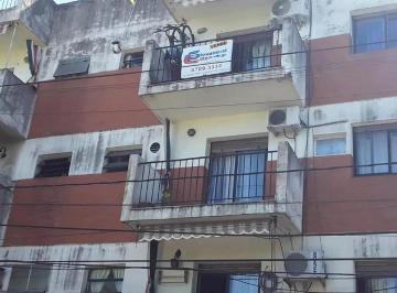 Departamento · 45m² · 3 Ambientes · 1 Cochera · ¡Oportunidad! Departamento 3 Ambientes con Cochera en Villa