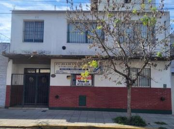 Edificio · 250m² · Villa Adelina (Los Plátanos): Ex - Instituto de Enseñanza. Apt