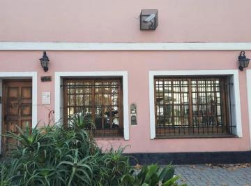 Casa · 320m² · 3 Ambientes · Oportunidad en Lote de 320 m² Cerca de Estación Sáenz Peña.