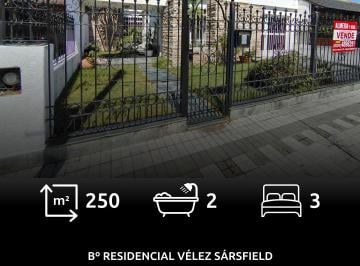 Casa de 5 ambientes, Córdoba · Casa en Venta B° Residencial Vélez Sarsfield a m. de Cacheuta & en Cercanías Al Hospital Privado