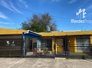 Casa · 200m² · 3 Ambientes · 1 Cochera · Casa en Venta en Glew