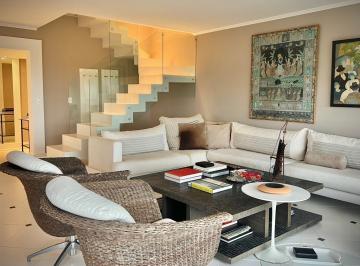 PH · 500m² · 6 Ambientes · 2 Cocheras · PH + Loft en Venta en Playa Brava