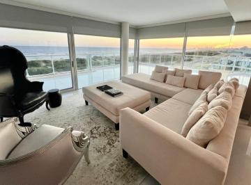 PH · 280m² · 5 Ambientes · 1 Cochera · Penthouse de 800 m² en Punta del Este