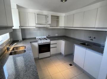 Departamento · 69m² · 4 Ambientes · 1 Cochera · Departamento - Rosario